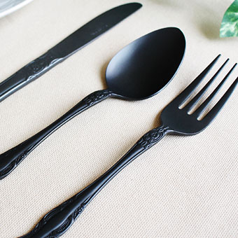 黒いカトラリー ルフラン